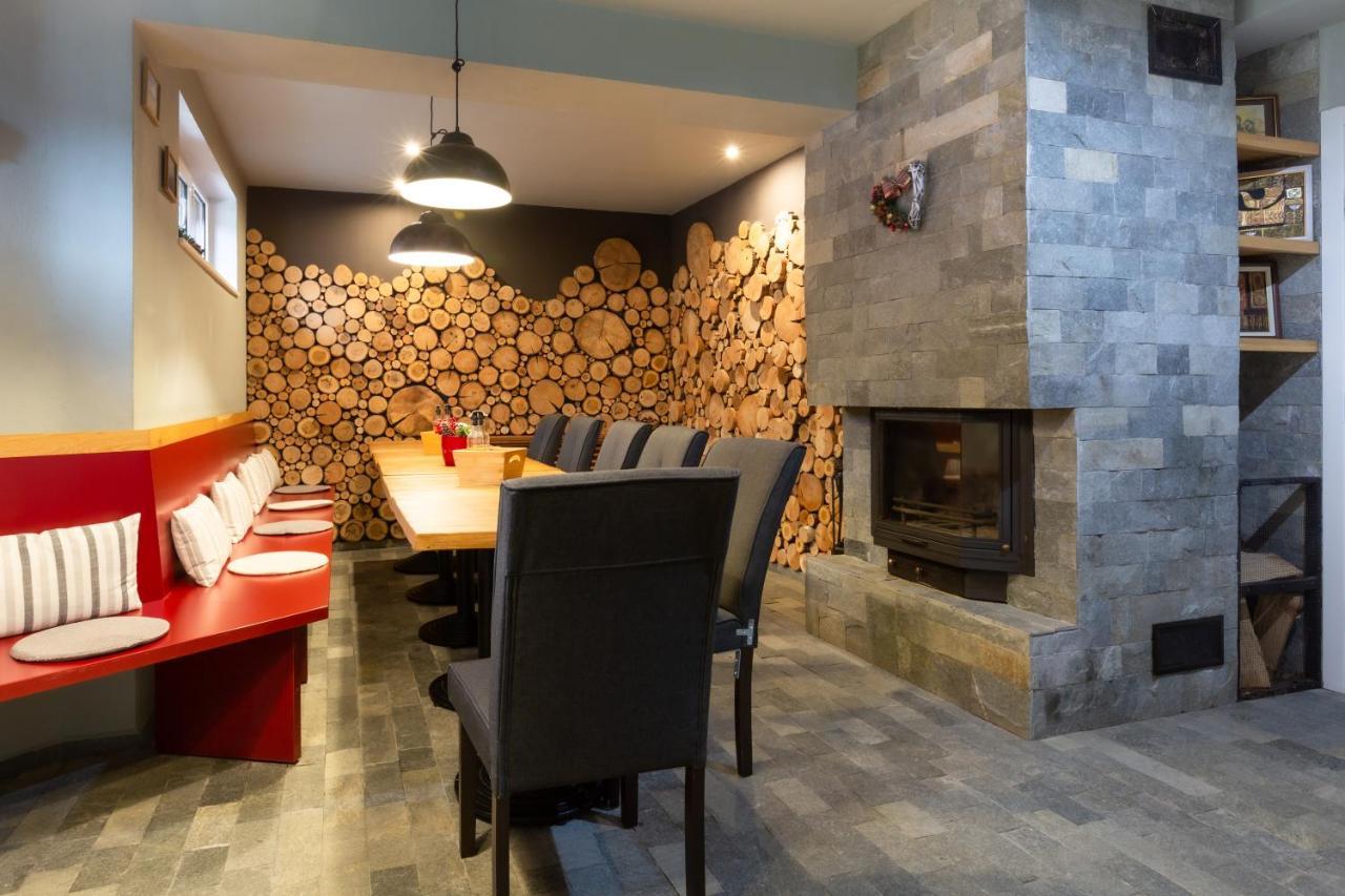 Къщи За Гости Сноуфлейк Snowflake Chalet And Snowflake Lodge Bansko Exterior photo